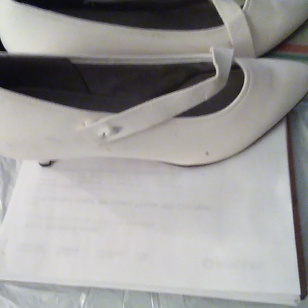 Ladies shoes
